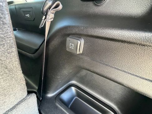 Used 2022 Jeep Grand Cherokee L Limited w/ Trailer Tow Group (B) image 26