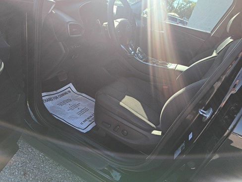 Used 2023 Hyundai Santa Fe SEL image 11