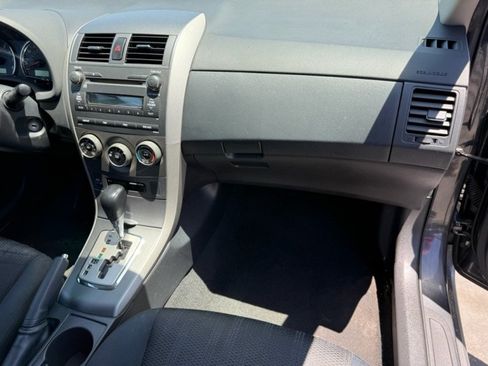 Used 2011 Toyota Corolla S FWD image 20