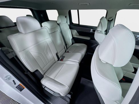 New 2026 Hyundai Santa Fe SEL FWD image 27