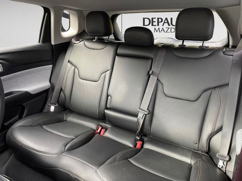 Used 2022 Jeep Compass Latitude image 13