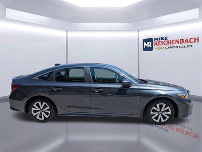 Used 2025 Honda Civic LX