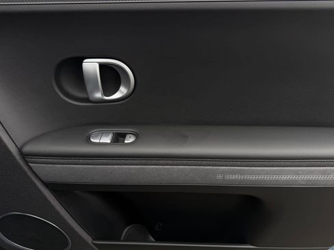 Certified 2023 Hyundai Ioniq 5 SEL w/ Cargo Package image 25