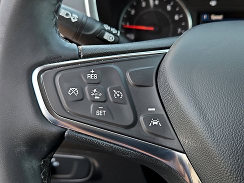 Used 2024 Chevrolet Equinox LT w/ LPO, Floor Liner Package AWD/4WD image 21