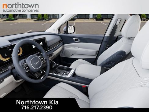 New 2026 Kia Carnival EX image 18