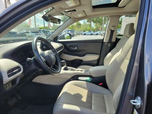 Used 2023 Honda HR-V EX-L image 16