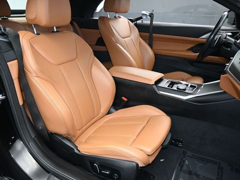 Used 2024 BMW 430i Convertible image 40