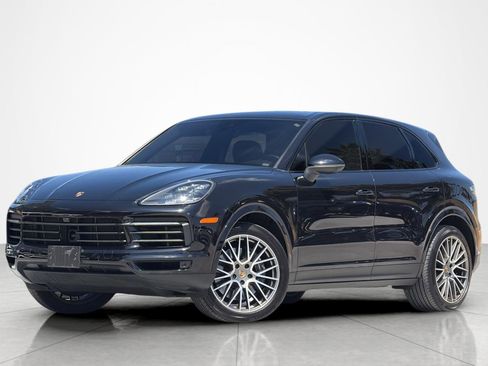 Used 2022 Porsche Cayenne Platinum Edition AWD/4WD image 1