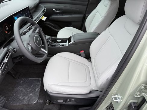 New 2026 Hyundai Santa Cruz SEL FWD image 10
