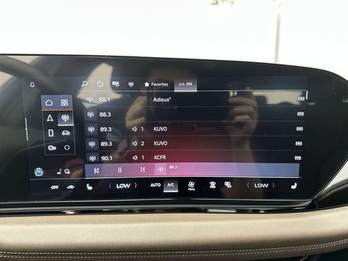 Certified 2025 Audi A6 e-tron Premium Plus w/ Premium Plus AWD/4WD image 16