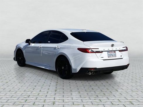 Certified 2025 Toyota Camry SE image 4