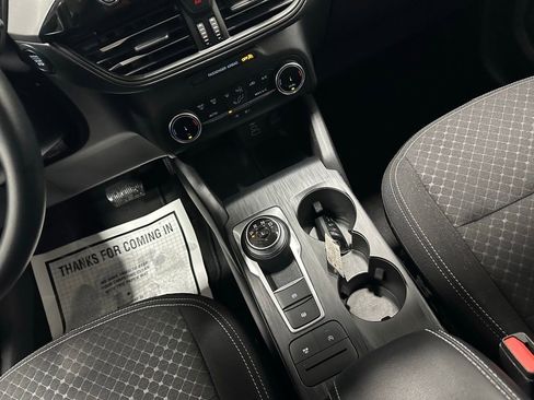 Used 2025 Ford Escape Active image 34