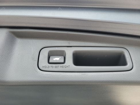 Used 2025 Honda CR-V Sport-L image 16
