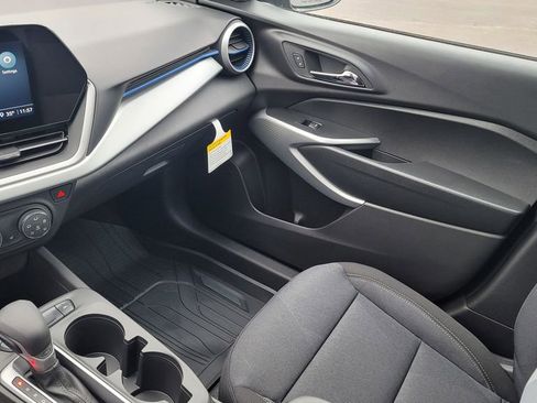 New 2026 Chevrolet Trax LS w/ LS Convenience Package image 23