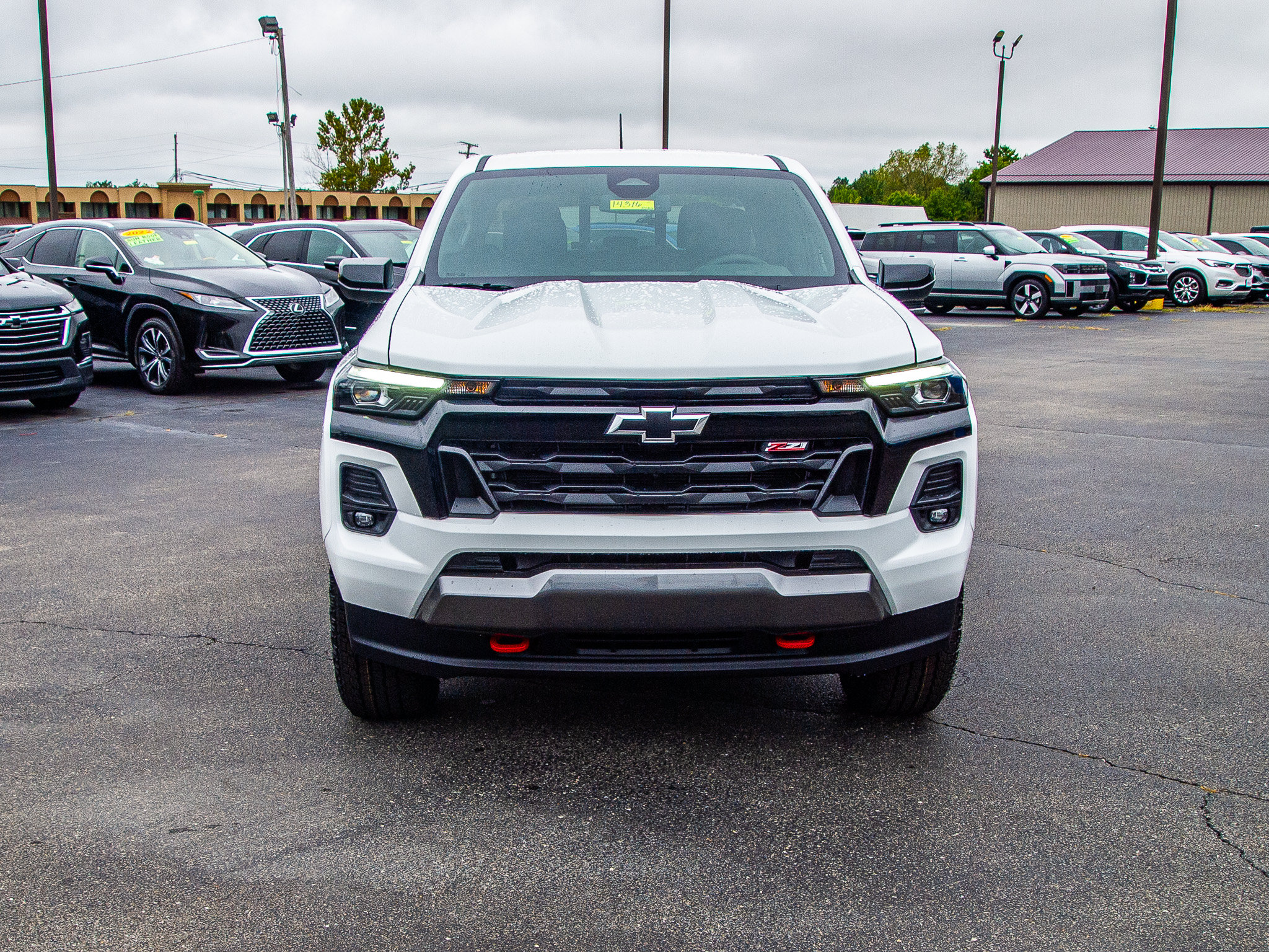 New 2026 Chevrolet Colorado Z71 w/ Z71 Convenience Package 2 AWD/4WD image 2