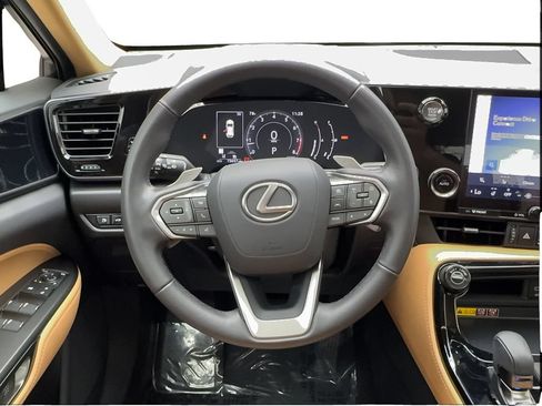 Used 2025 Lexus NX 250 FWD w/ Cold Area Package image 39