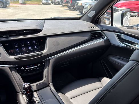 Used 2023 Cadillac XT5 Premium Luxury AWD/4WD image 29