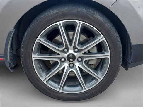 Used 2018 Kia Soul ! image 11