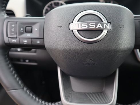 Certified 2025 Nissan Rogue SV image 19