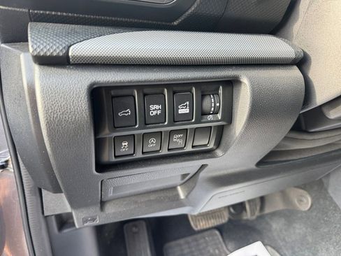 Used 2020 Subaru Forester Limited w/ Popular Package #3 AWD/4WD image 34