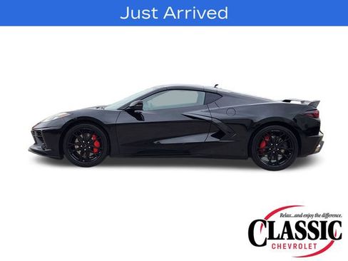 Used 2023 Chevrolet Corvette Stingray Preferred Cpe w/ Z51 Performance Package RWD image 16