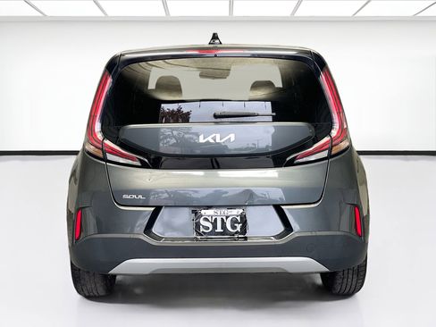 Used 2023 Kia Soul LX w/ Option Group 015 image 5