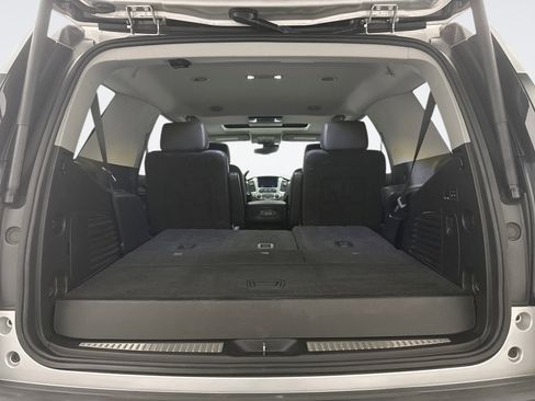 Used 2019 GMC Yukon SLT w/ Premium Edition AWD/4WD image 25