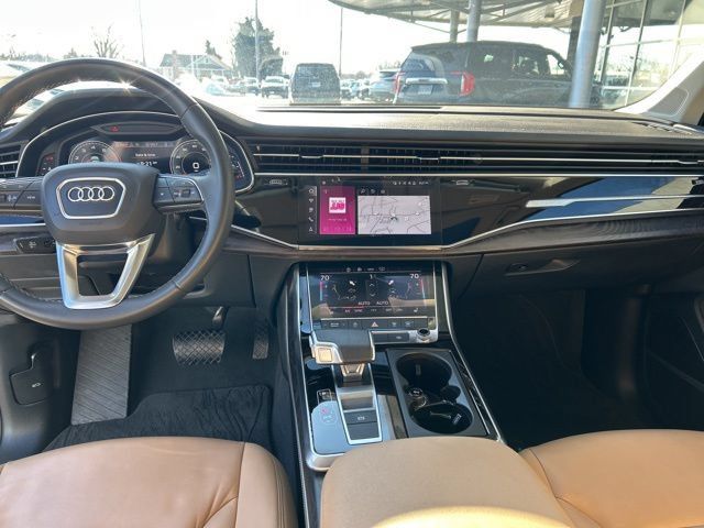 Used 2025 Audi Q7 3.0T Premium Plus AWD/4WD image 22