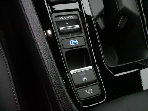 Certified 2025 Honda Accord EX-L image 25