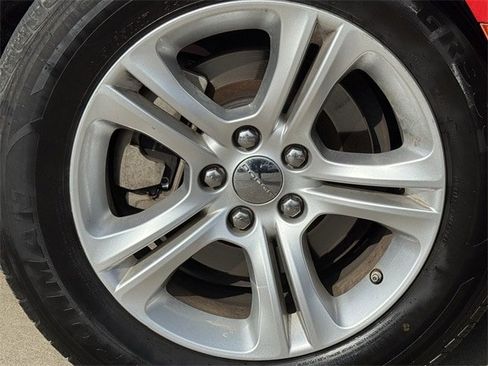 Used 2022 Dodge Charger SXT image 9