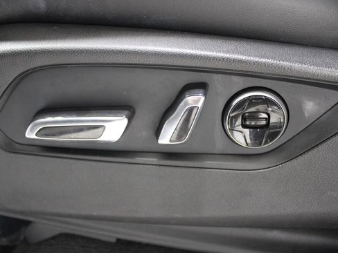 Used 2023 Acura MDX SH-AWD w/ Advance Package image 48