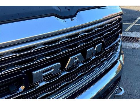 Used 2019 RAM 1500 Limited image 31