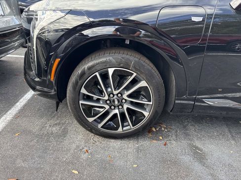 New 2026 Cadillac Optiq Sport 2 image 8