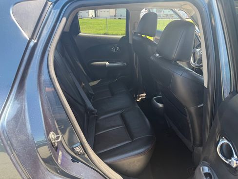 Used 2011 Nissan Juke SL AWD/4WD image 19