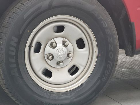 Used 2018 RAM 1500 Tradesman w/ Popular Equipment Group RWD image 31