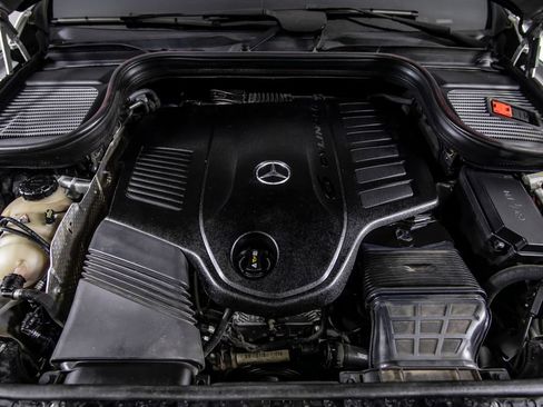 Used 2020 Mercedes-Benz GLS 450 4MATIC image 46