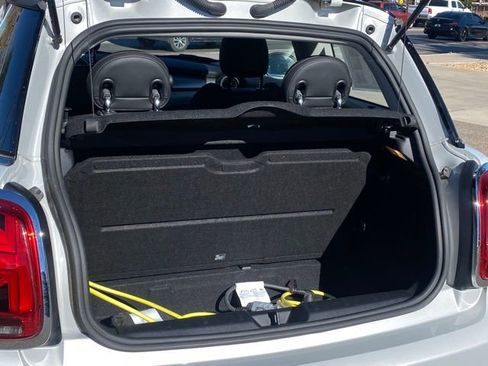 Used 2021 MINI Cooper SE w/ 6.5" Touchscreen Package image 26