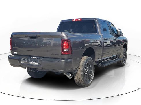 New 2026 RAM 3500 Big Horn AWD/4WD image 4