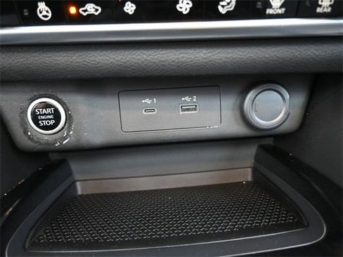 Certified 2021 Nissan Rogue SV w/ Premium Package image 9