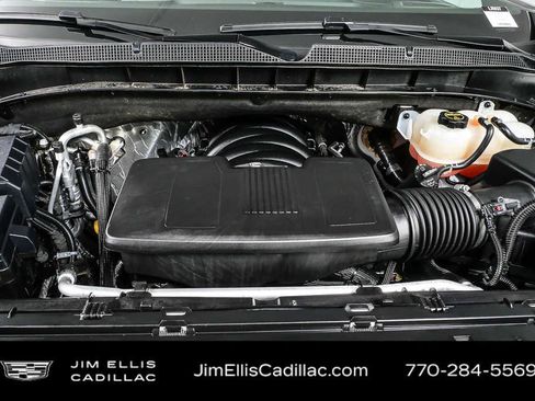 Used 2025 Chevrolet Tahoe LT AWD/4WD image 35
