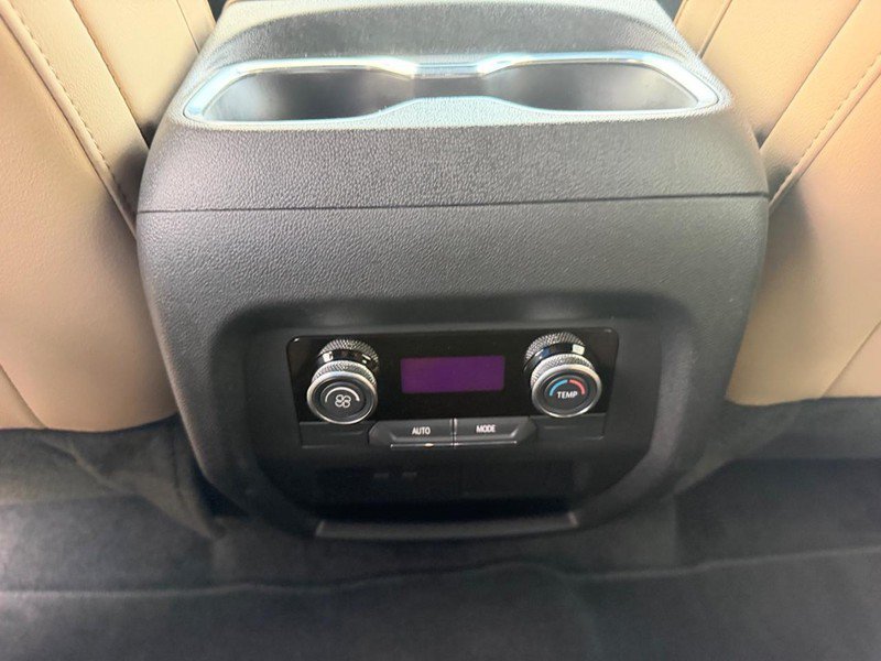 Used 2025 Buick Enclave Preferred w/ Trailering Package, 5000 lbs. FWD image 10