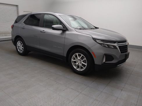Used 2024 Chevrolet Equinox LT w/ Driver Convenience Package FWD image 11