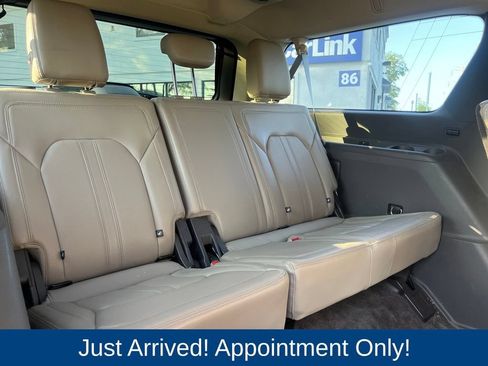 Used 2018 Ford Expedition Max Limited w/ Equipment Group 301A AWD/4WD image 13