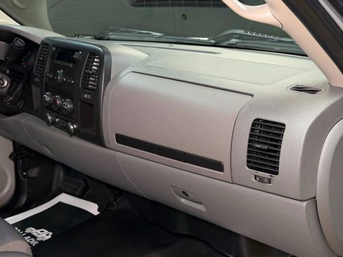 Used 2013 Chevrolet Silverado 1500 W/T RWD image 23