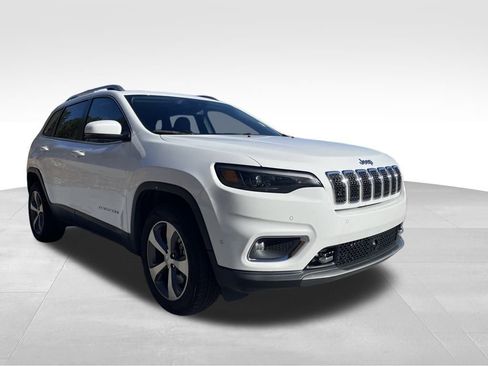 Used 2021 Jeep Cherokee Limited w/ Elite Package image 3