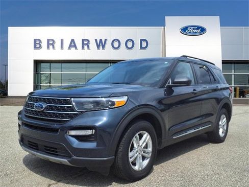 Certified 2023 Ford Explorer XLT w/ Equipment Group 202A image 1