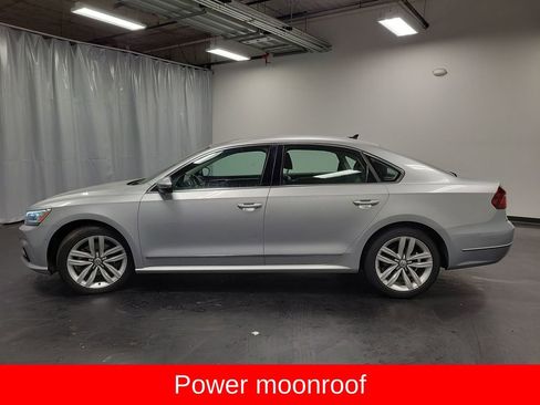 Used 2017 Volkswagen Passat 1.8T SEL Premium image 6