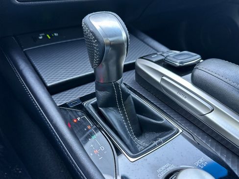 Used 2018 Lexus GS 350 F Sport RWD image 19