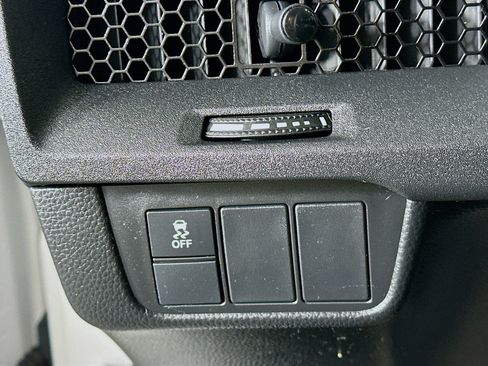 Used 2025 Honda CR-V LX image 17