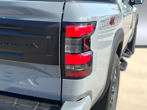 New 2026 Nissan Frontier PRO-4X w/ Pro-4x Convenience Package image 13